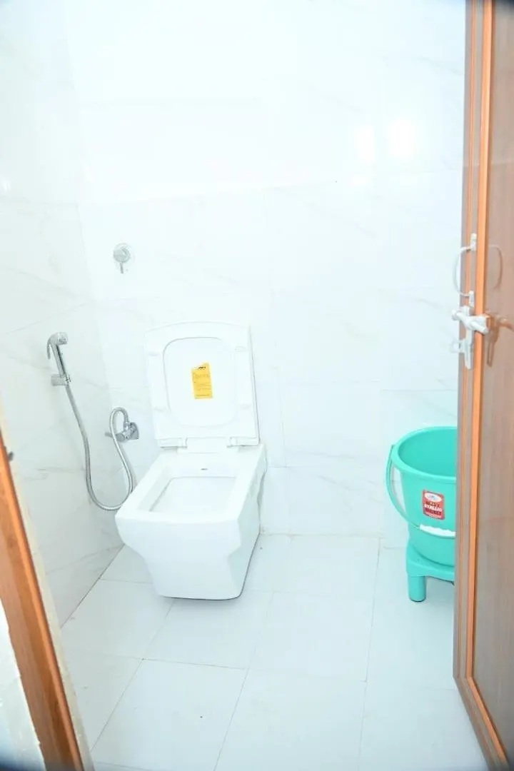 Hotel The Temple View- 100 Meter To Vishwanath Mandir Waranasi 5*,  Indie