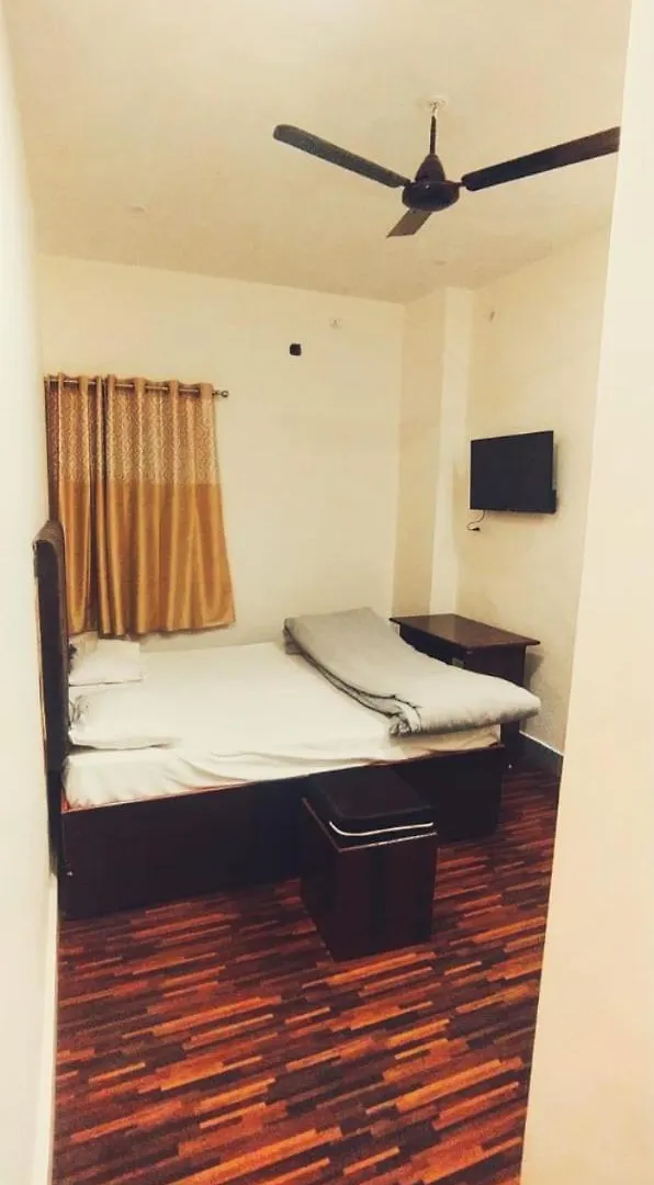Hotel The Temple View- 100 Meter To Vishwanath Mandir Waranasi